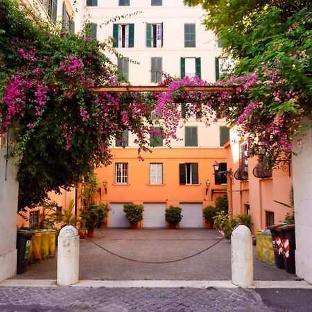 Trastevere House-Suite Elegante Nel Centro Storico Rome Exterior photo